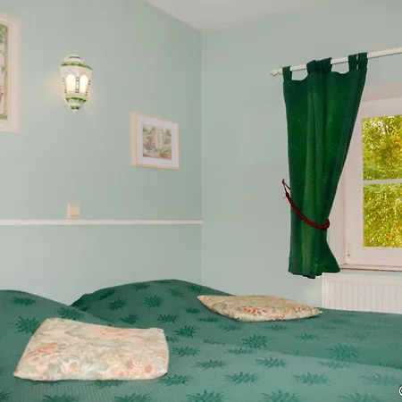 펜션 La Marguerite 테욱스